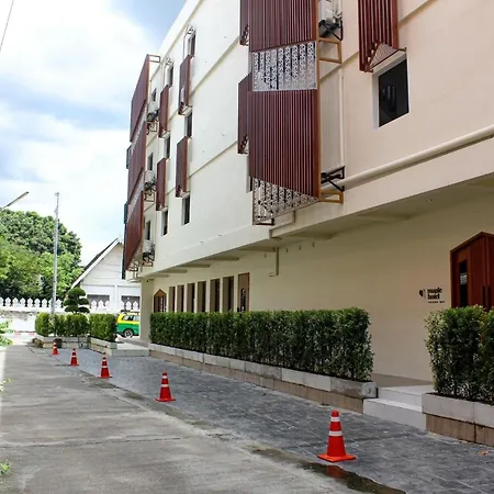 Maplewood Hotel Chiangmai Chiang Mai Exterior photo